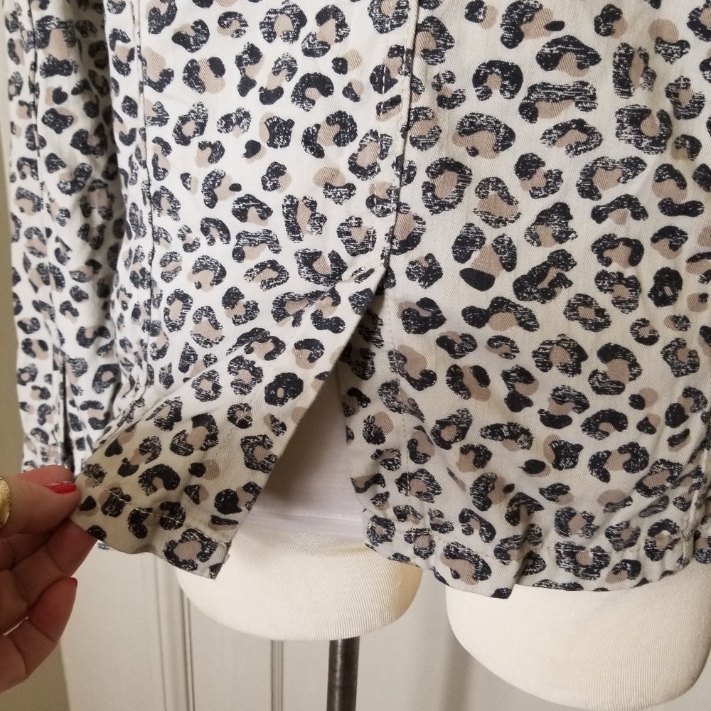 CASLON cream black animal print jacket - Picture 7 of 10